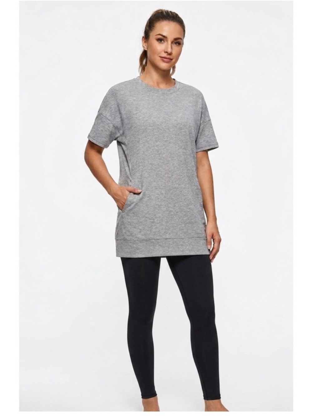 HALARA Gray Short-Sleeve Tunic Sweatshirt